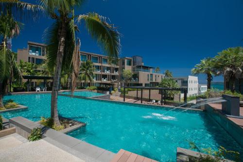 %name Studio Ocean front partial seaview/pool view ภูเก็ต