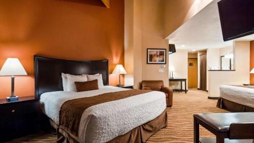 King Suite with Two King Beds and Balcony