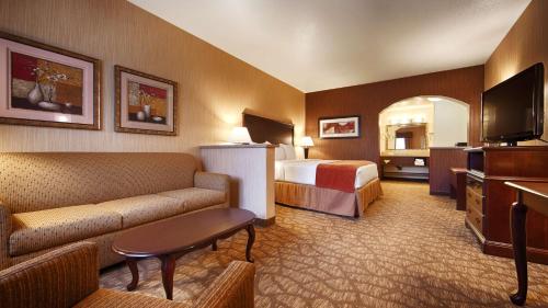 Best Western San Dimas Hotel & Suites