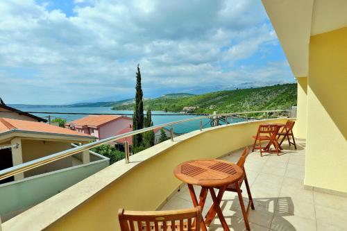  Apartments ''Barba'' in Kruševo
