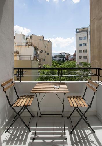 Attractive Flat near the Acropolis Museum & Metro Station by Athenian Homes, Atény (fotografie 4)