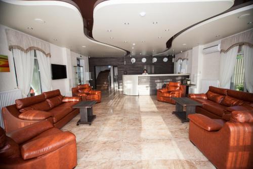 Regatta Hotel - image 13