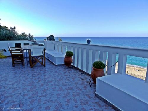  Panoramic Villa Chorefto in Khorevtón