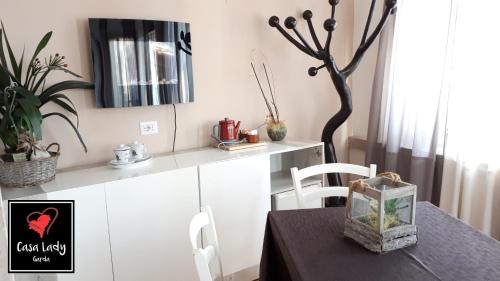 Casa Lady 5