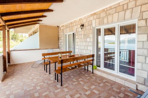  Marinus Apartments in Blace