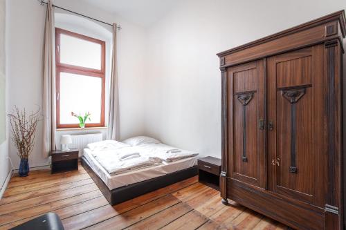 3 Bedroom Apartment (ACELI), Berlino (foto 8)