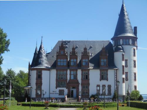 附近景點, 克蘭里奇維斯度假屋 (Landhaus Kranichwiese) in 格赫倫-萊賓