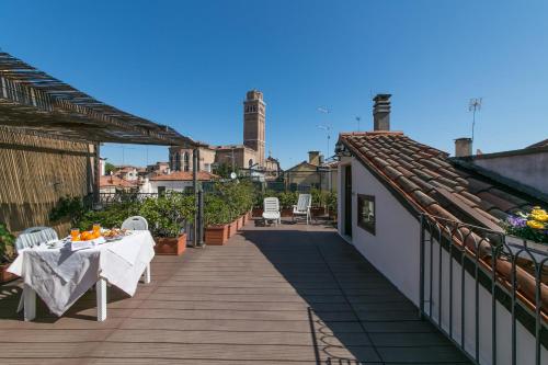 Hotel Pantalon, Venice