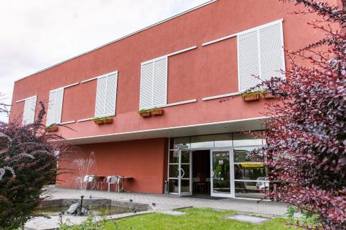 Hotel Torontal - image 6