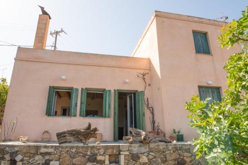 Lonicera gîte à louer Petrokefálion