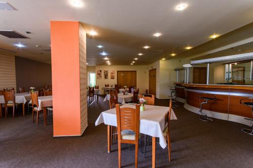 Hotel Torontal - main image