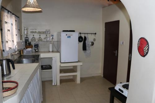 Nyati Hill Cottages Room Type - Deluxe Double Room with Shower
