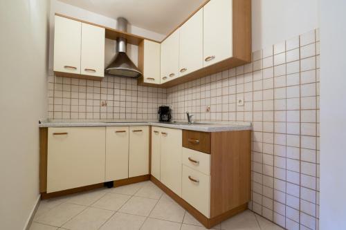  Apartments Kori in Funtana