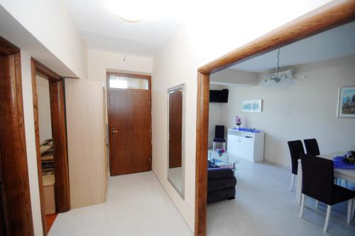 Apartment Luna i Lucky