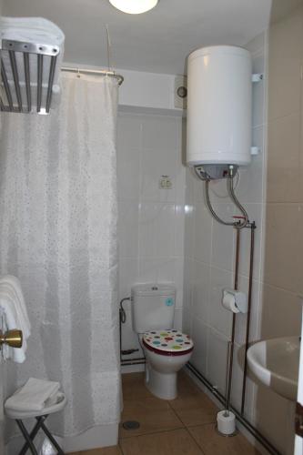 Pension El Parque - image 10