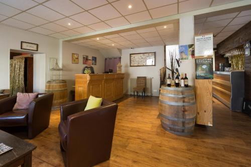 ล็อบบี้, Contact Hotel Le Relais de Vellinus in โบลิเยอ-ซูร์-ดอร์ดอญ