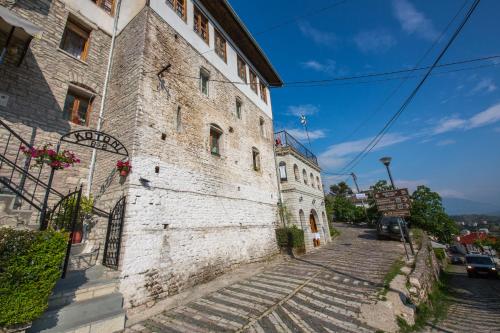 Bed and Breakfast Kotoni - main image