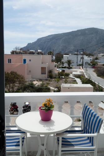 Avraki - image 8
