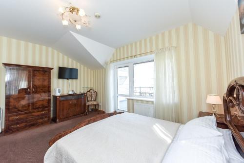 Superior Double Room With Terrace or Balcony image 10