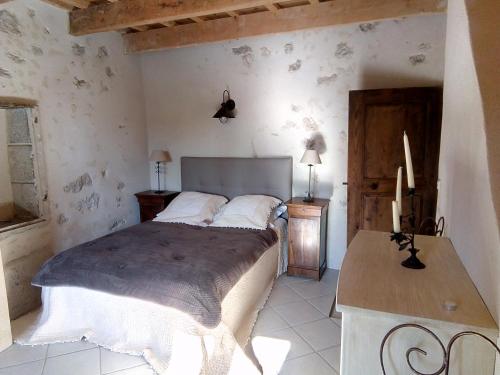 Charmante Maison De Village gîte à louer Bois de Taulignan