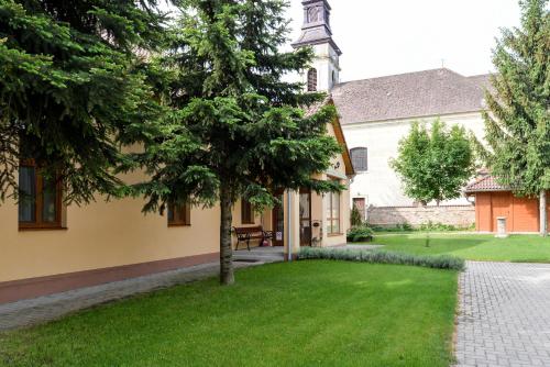 Althaus Vendégház - image 13