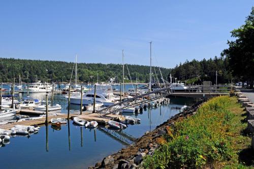 Kimball Terrace Inn - image 14