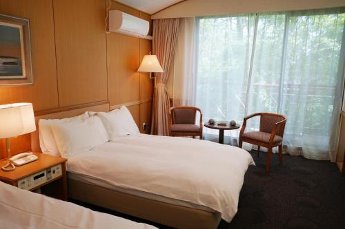 Blancvert Nasu Onsen Hotel Blancvert Nasu is conveniently located in the popular Nasu area. The property has everything you need for a comfortable stay. Service-minded staff will welcome and guide you at Blancvert Nasu. All roo