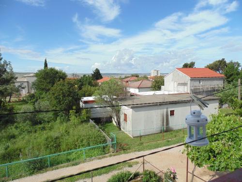 Apartments CICO Starigrad Paklenica - image 3