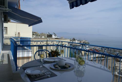  Island Apartment in Kavala