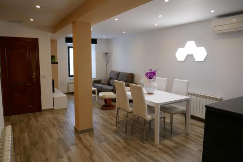 Apartamentos La Muralla - image 7