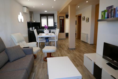 Apartamentos La Muralla - image 10
