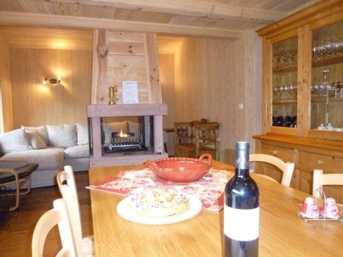 Pub/Lounge, Bluets et Brimbelles in Saales