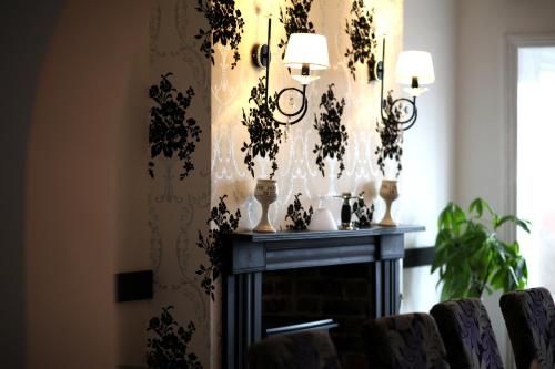 The Hope Anchor - image 3