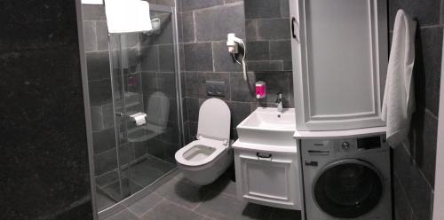 Luxx Suite Room Type - Deluxe Family Suite