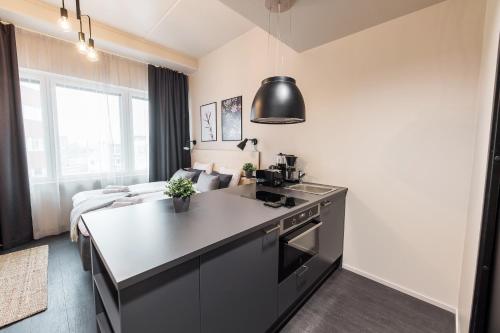 Kitchen, Forenom Aparthotel Vantaa Tikkurila in Helsinki-Vantaa Airport