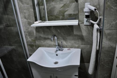 Evon Otel - image 11