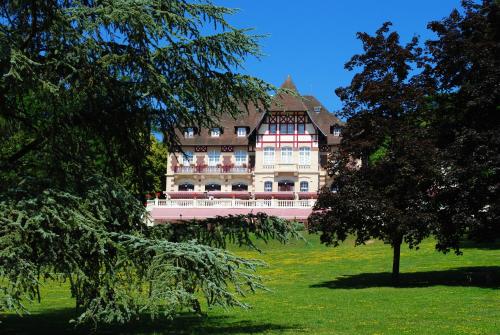 Le Château de la Tour - Hotel 3 étoiles - Chantilly