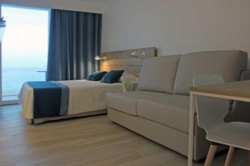 Rocatel in Canet De Mar