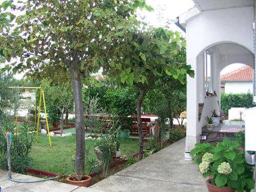Ana Guest House - image 3