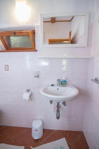 Roberto 1 - image 6