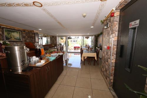 Meddusa Hotel Istanbul - image 12