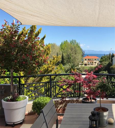 Nireon Apartment - Iraklitsa