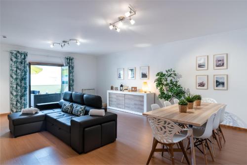  Casa 5 de Maio, Unterkunft in Ericeira