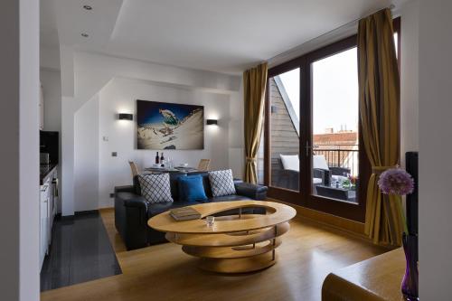 Luxoise Apartments - image 4
