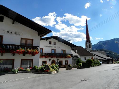 Gasthof Pension Traube in Karres, Österreich