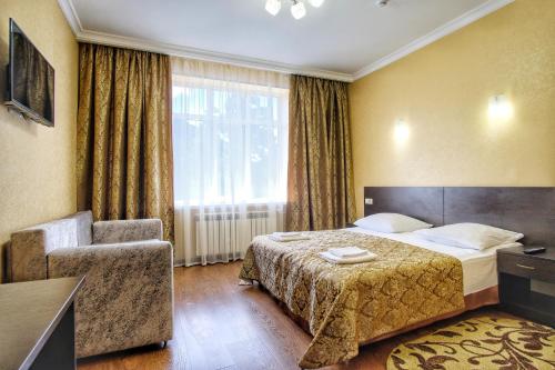 Hotel Kavkaz - image 7