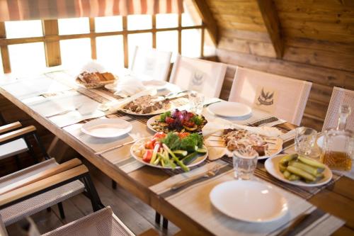 Toit ja joogid, Hotel & Restaurant Complex HAP-OK in Bartatov