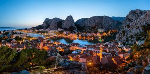  Old town Omiš - City Center in Omiš