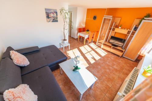 Studio Apartment - 1st Floor
