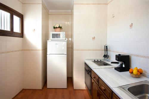 Apartamentos Parot Quality - image 9